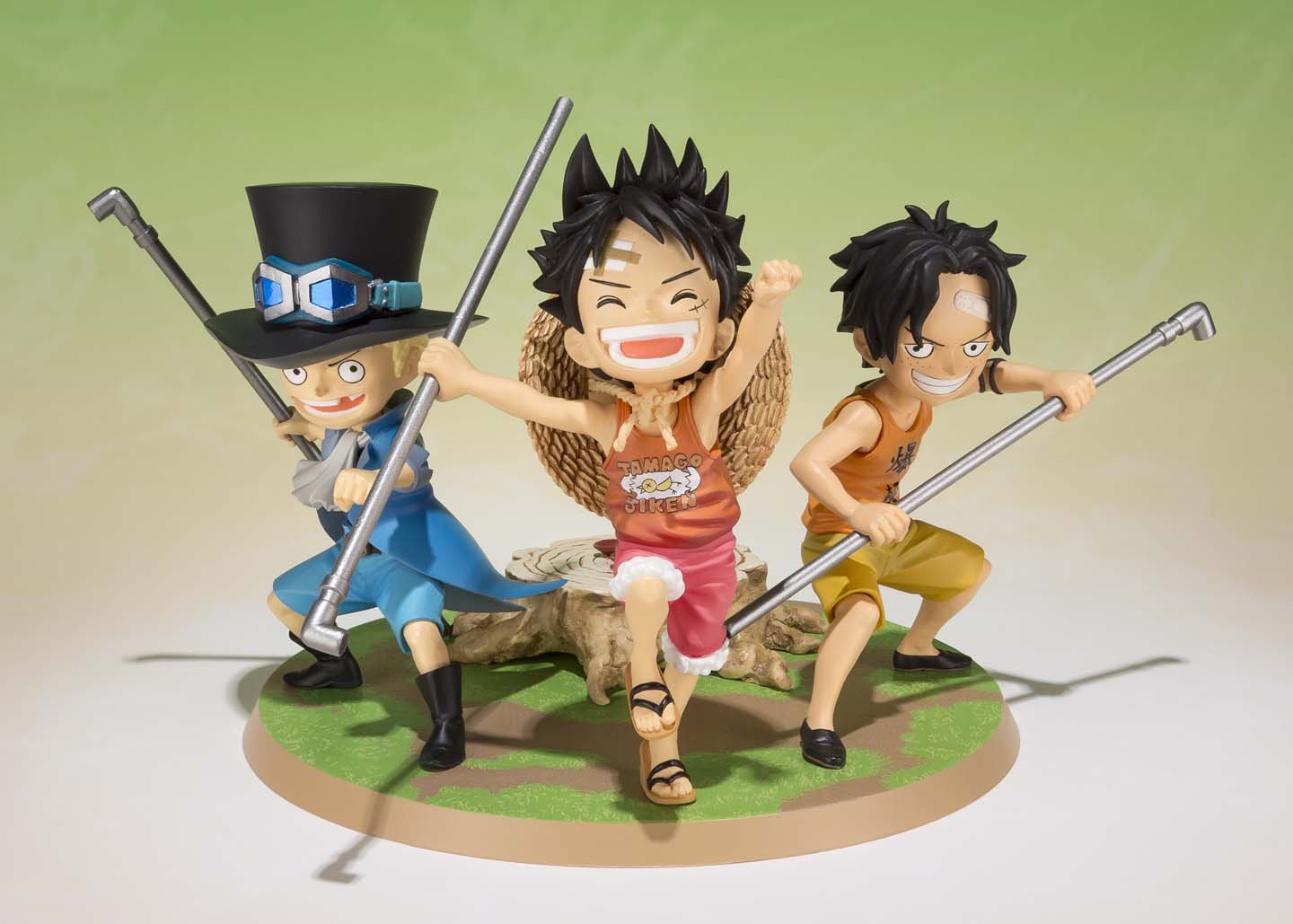 Amazon.co.jp: TAMASHII NATIONS フィギュアーツZERO ONE PIECE ルフィ