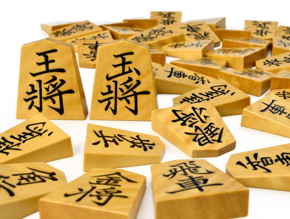 Amazon | 盛上将棋駒 大竹竹風作 御蔵島産本黄楊 天然木 虎斑 菱湖書