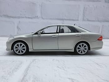 Amazon | ミニカー 1/30 ミニカー クラウンアスリート 200系