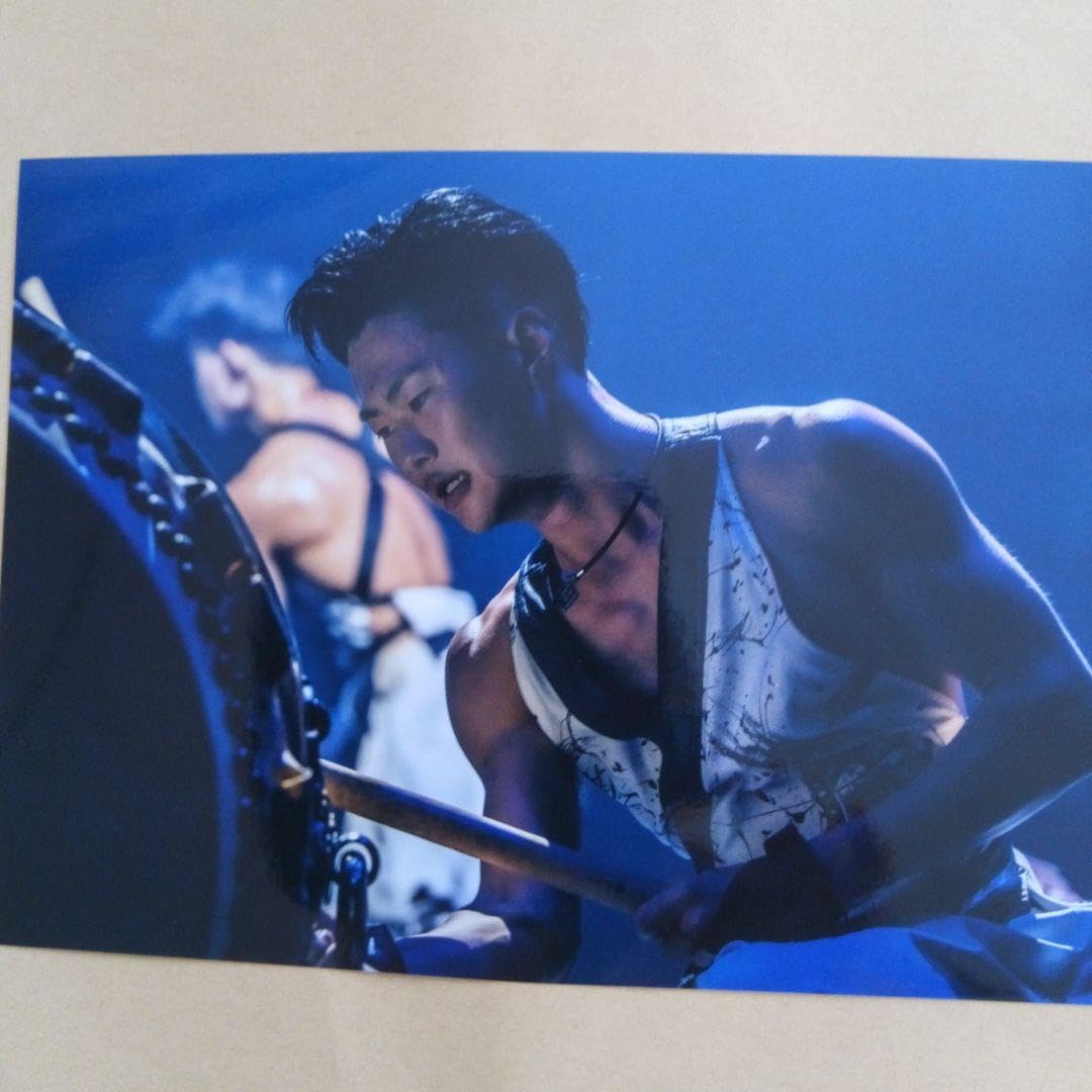 Amazon.co.jp: DRUM TAO 缶バッジ 写真 浅見拓海 : おもちゃ