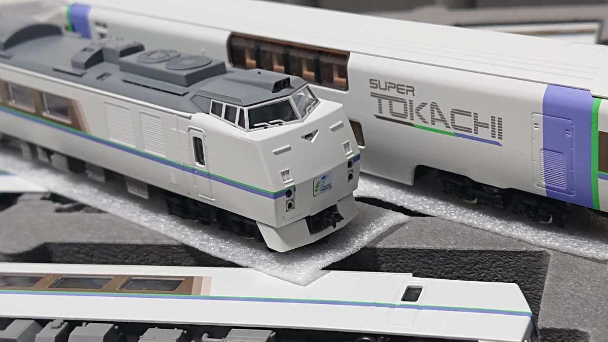 キハ183 スーパーとかち 92638 室内灯組み込み キハ183 スーパーとかち