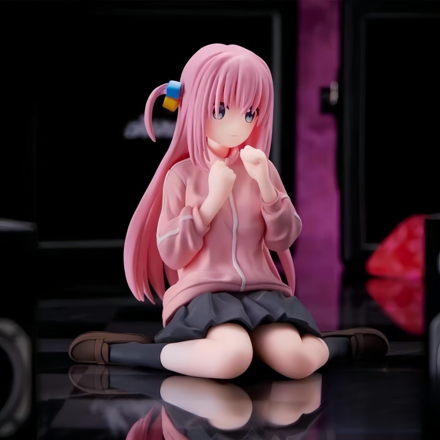 Amazon.co.jp: YOIQI孤独ロック後藤坐美少女フィギュアアニメ二次元美