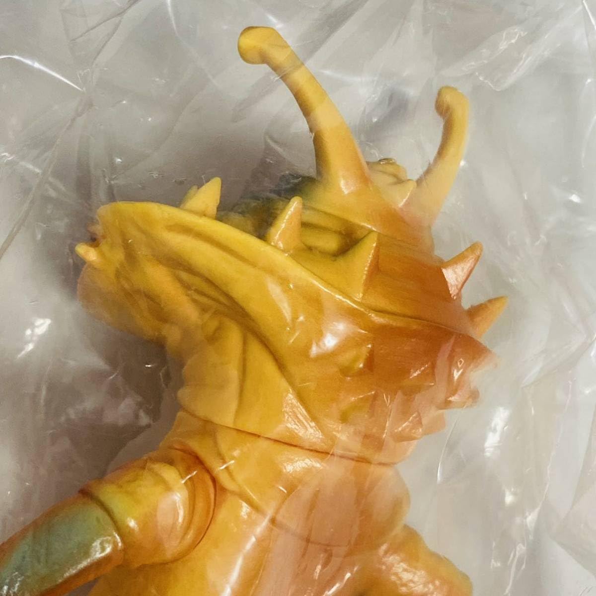 超絶蔵出し品』マーミット世紀の大怪獣シリーズ フェミゴン(1期