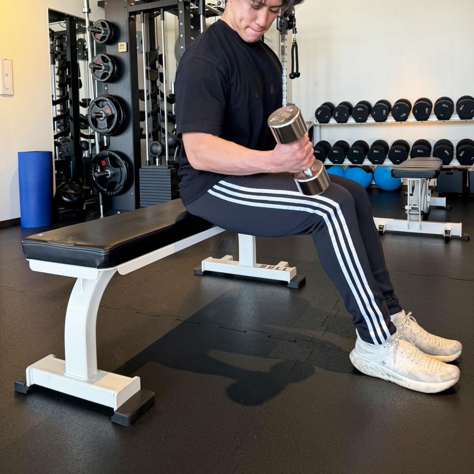 Amazon | ブル（Bull）フラットベンチ（白） | ブル(Bull