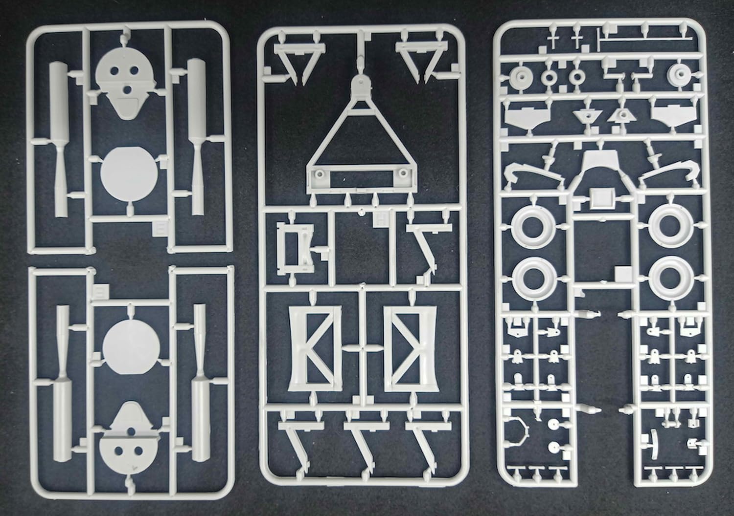 Amazon.co.jp: ミクロミル 1/32 空技廠 桜花一一型 プラモデル MKR32