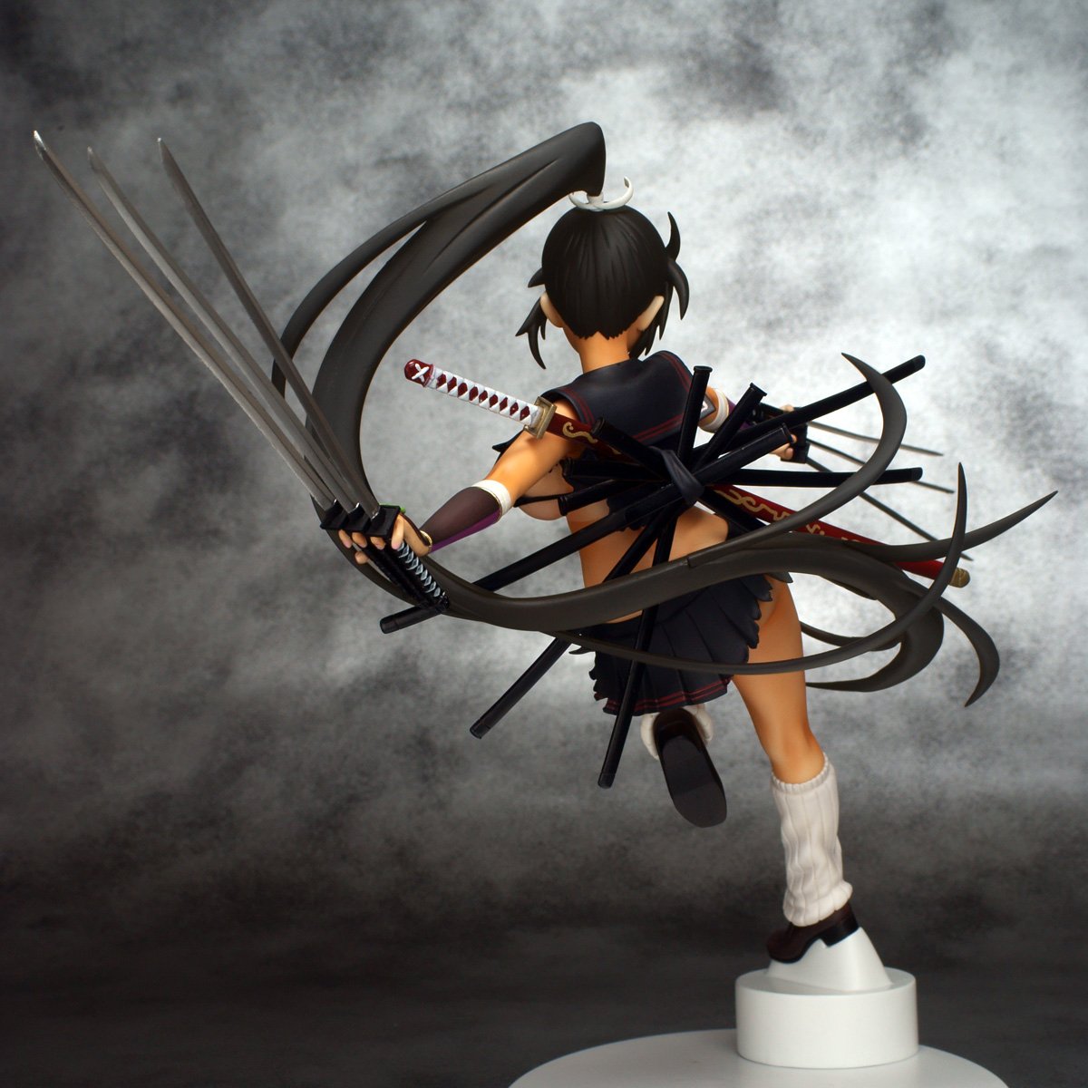 Amazon | 閃乱カグラ 焔 (1/7スケール PVC塗装済み完成品