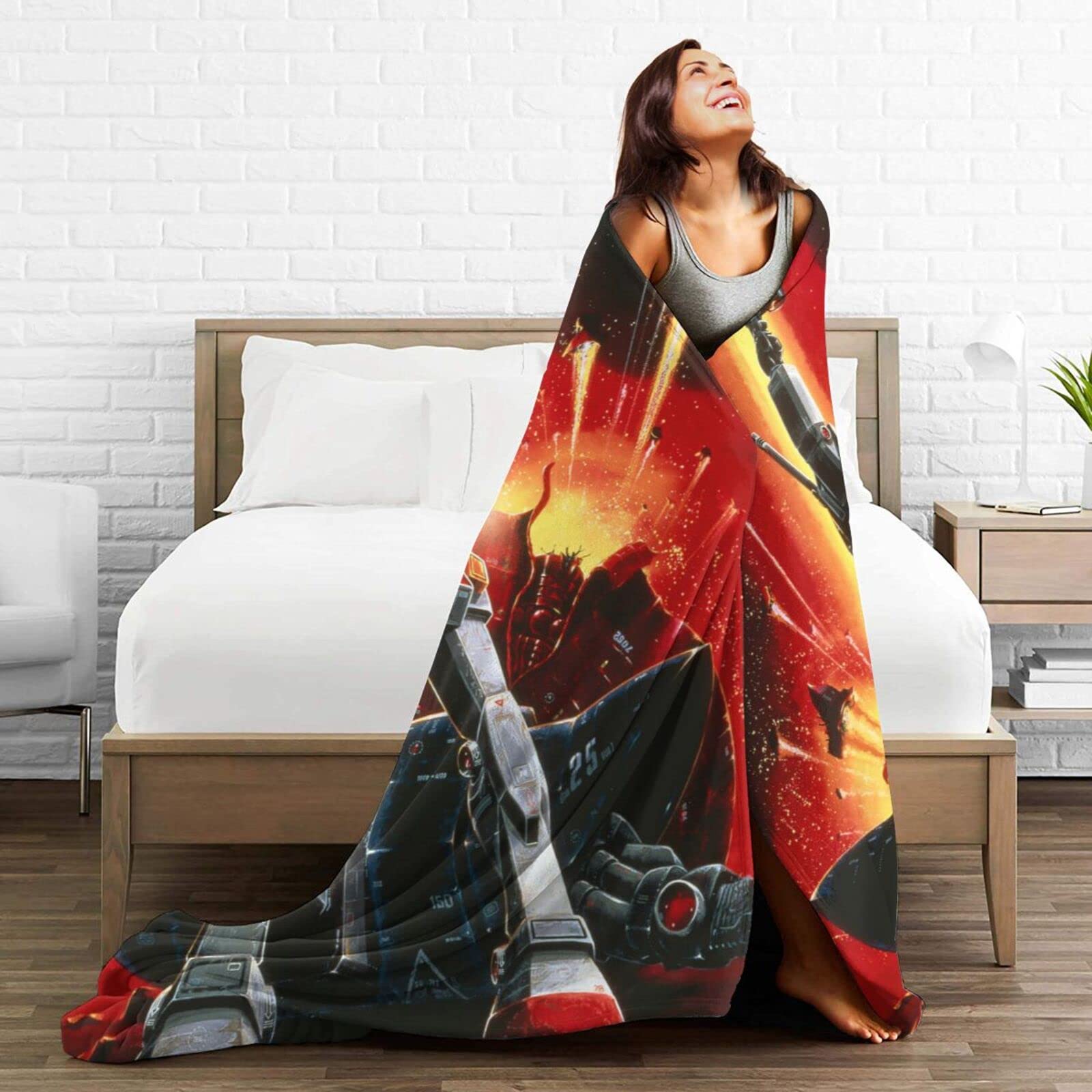 Amazon｜毛布 機動戦士ガンダム ブランケット 多機能 薄手 耐久 昼寝