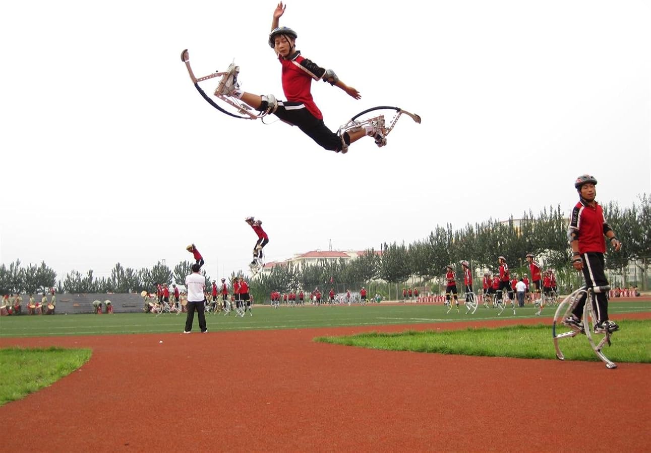 Amazon.co.jp: 大人用カンガルーシューズ ジャンピングスティルト