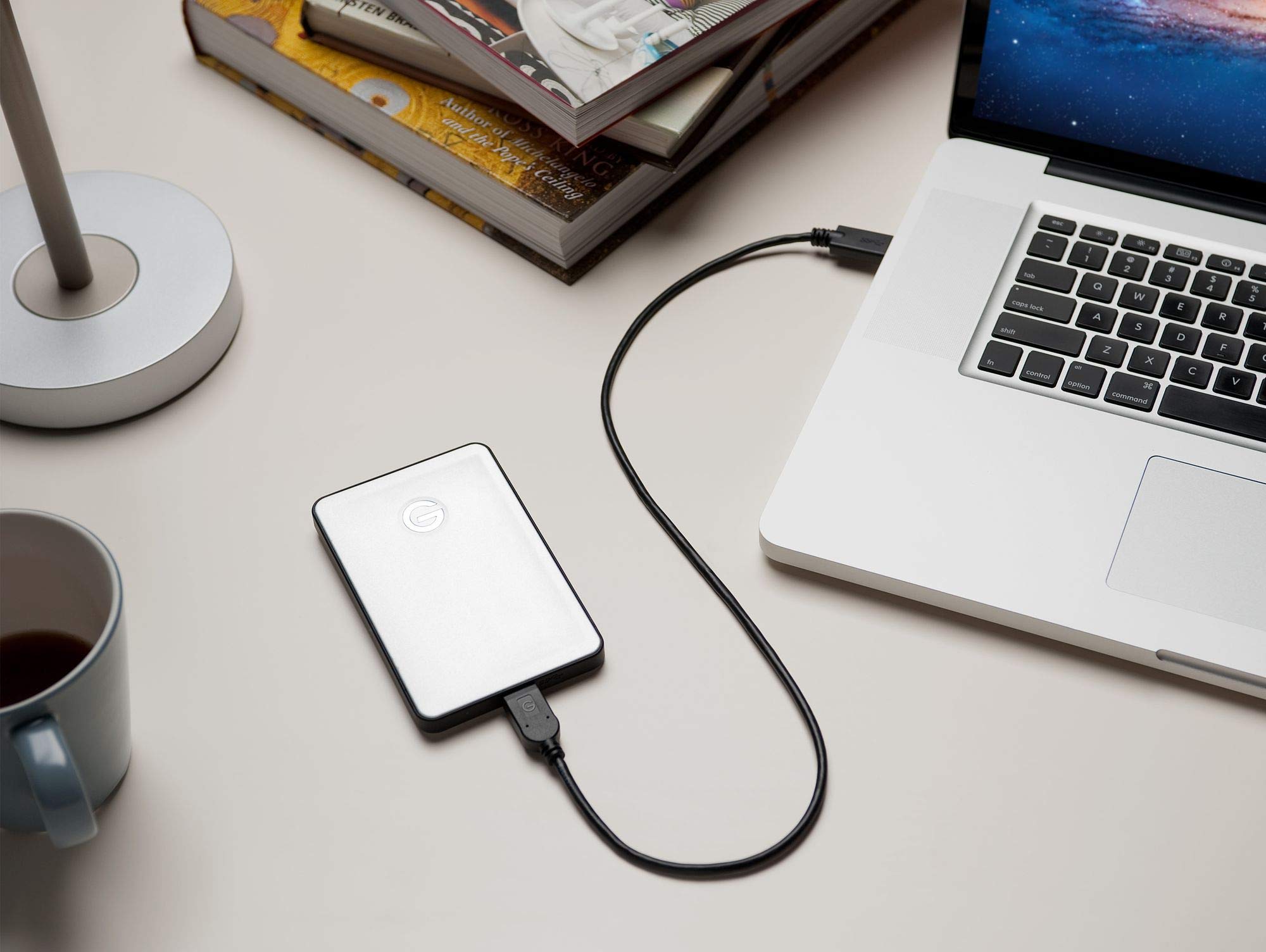 Amazon | G-Technology ポータブルHDD 2TB シルバー G-DRIVE Mobile