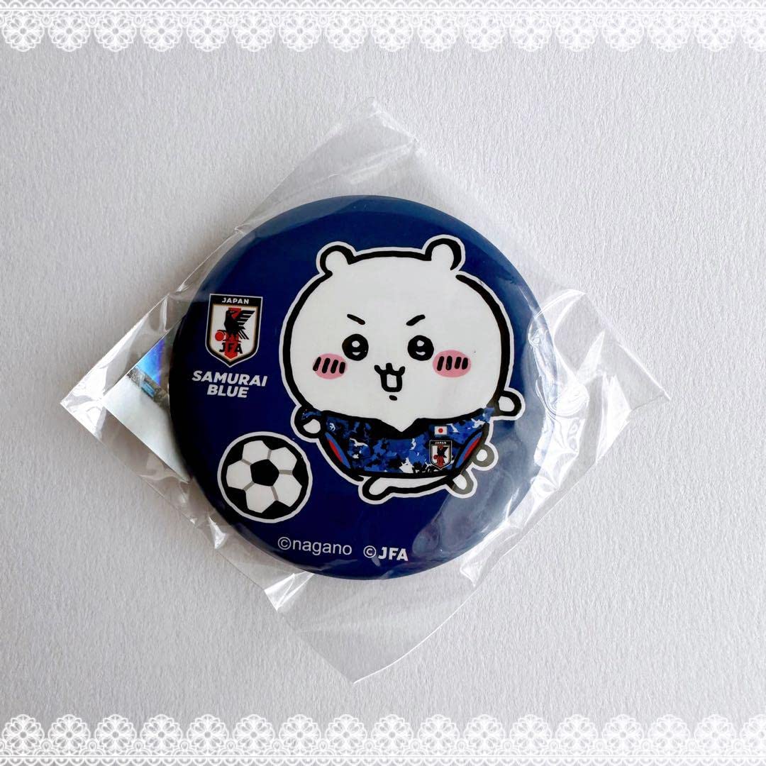 Amazon.co.jp: ちいかわ サッカー日本代表ver. 缶バッジ《ちいかわ