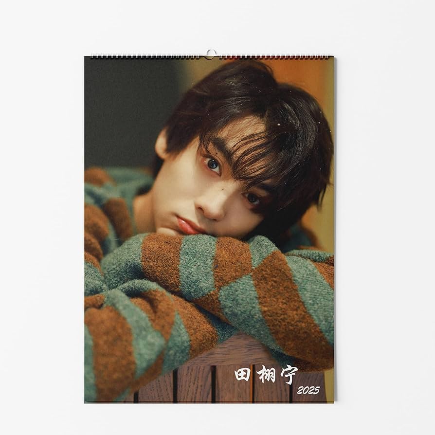 Amazon.co.jp: 月見竹取 ティエン・シューニン 田栩寧写真集 俳優写真