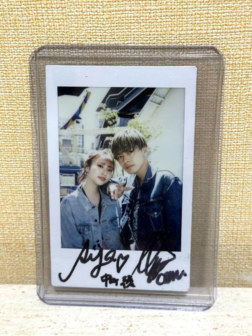 Asking Alexandria 直筆メンバー全員サイン入りジャケット 額縁付