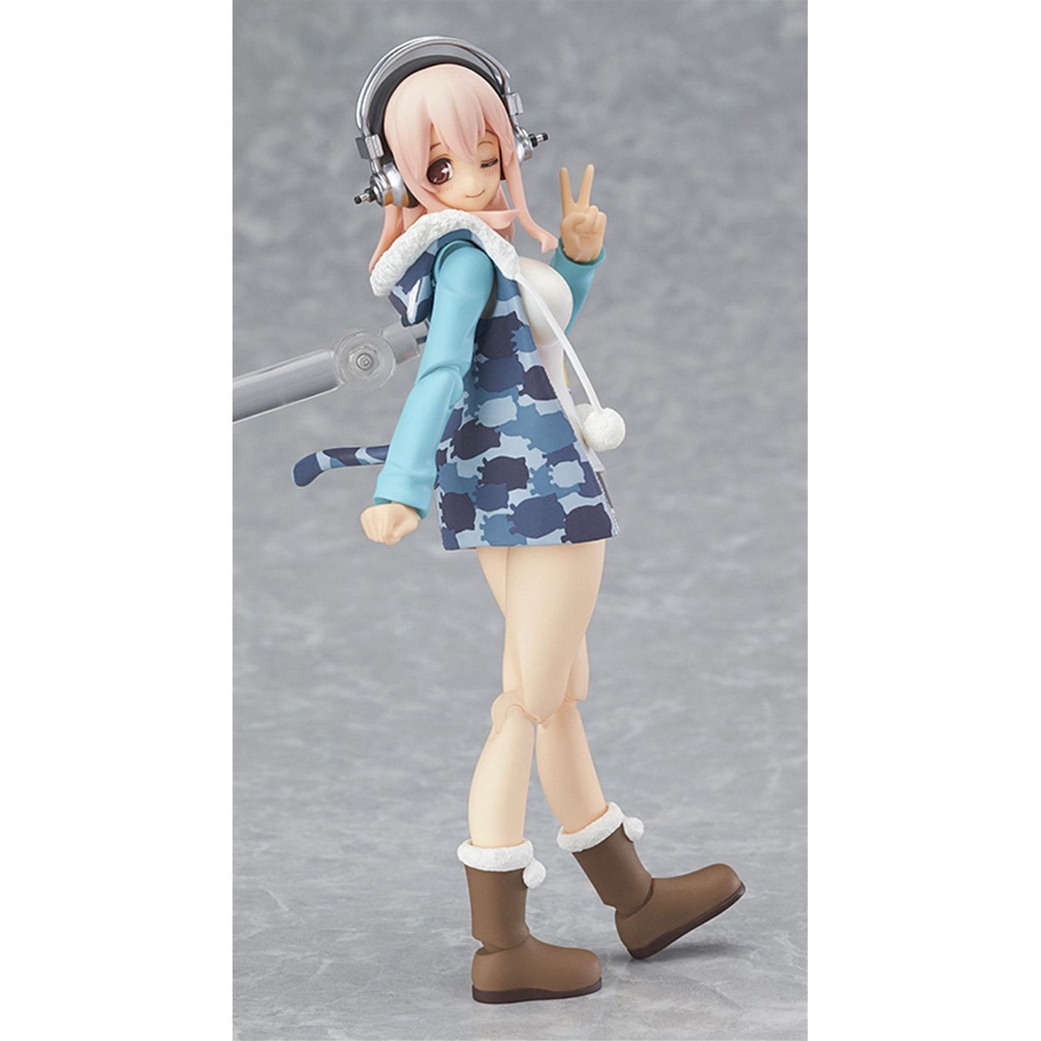 Amazon.co.jp: figma すーぱーそに子 虎パーカーver. (ノンスケール