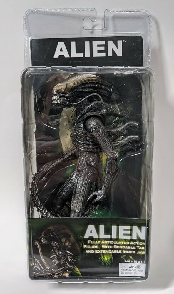 Amazon.com: Cult Classics Presents: Classic Alien Action Figure by