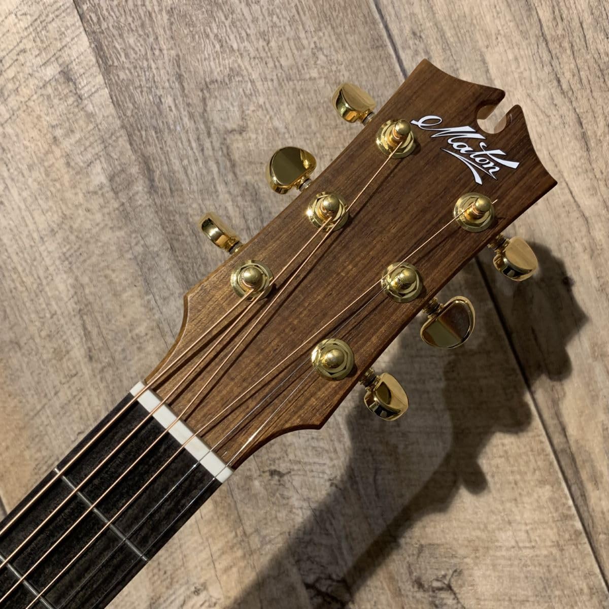 Amazon | Maton EBG808 ARTIST エレアコギター メイトン | スチール弦
