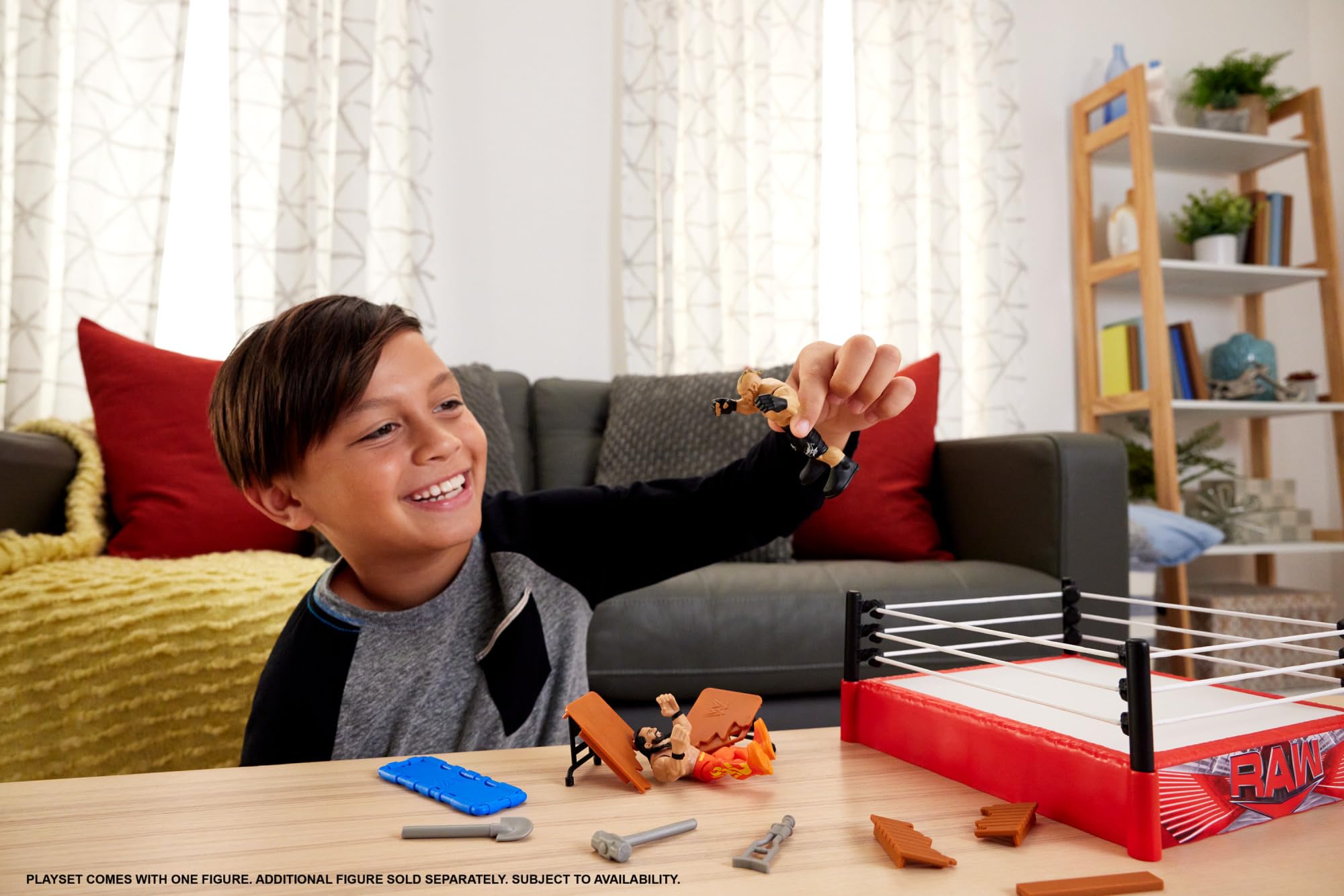 Amazon.co.jp: Mattel WWE ナックルクランチャープレイセット