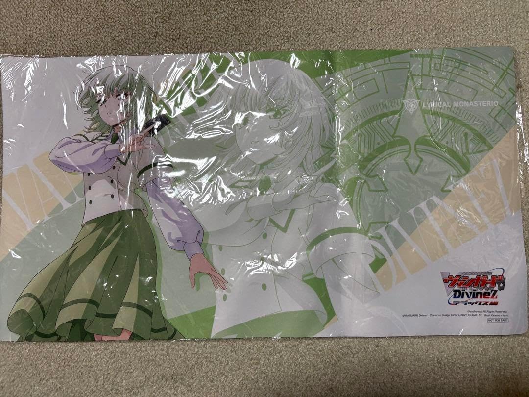 ヴァンガード 🏇 六王院スズネ プレイマット