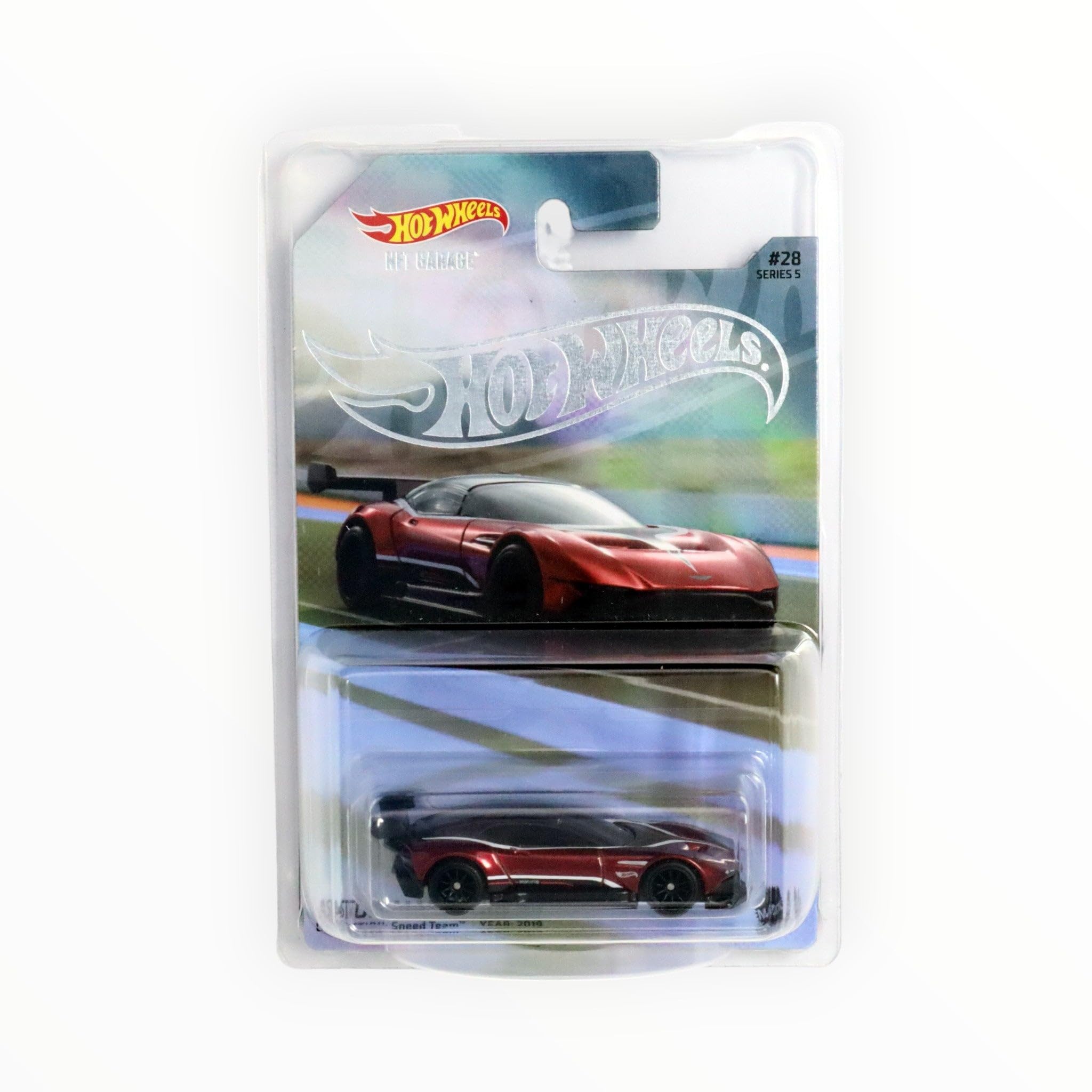 Amazon.com: Hot Wheels Aston Martin Vulcan - NFT Garage (2023) #28