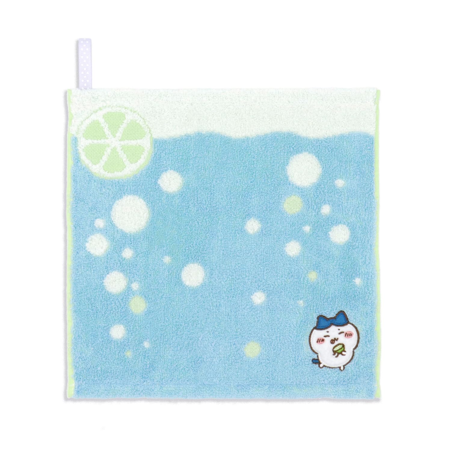 青トート、巾着(青の方)とハンドタオル2枚とちいかわのキーホルダー5点