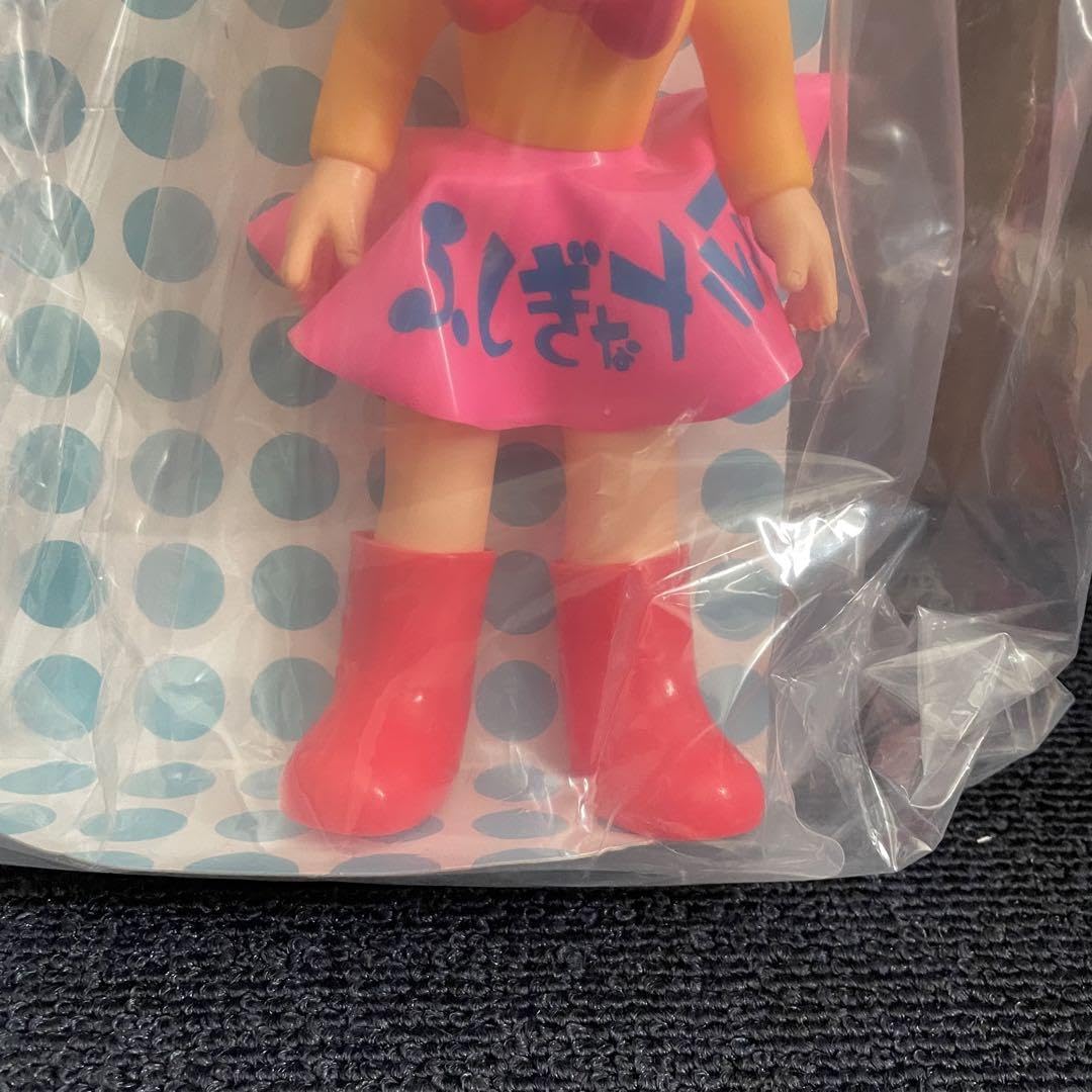 Amazon.co.jp: メルモちゃん 復刻 ふしぎなメルモ メディコムトイ 中嶋