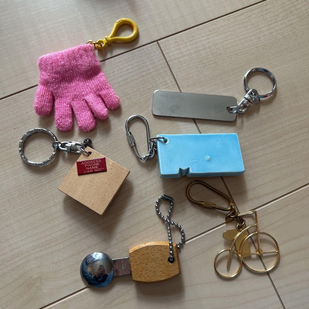 Amazon.co.jp: レトロ キーホルダー お土産 ご当地 観地 奈良 箱根