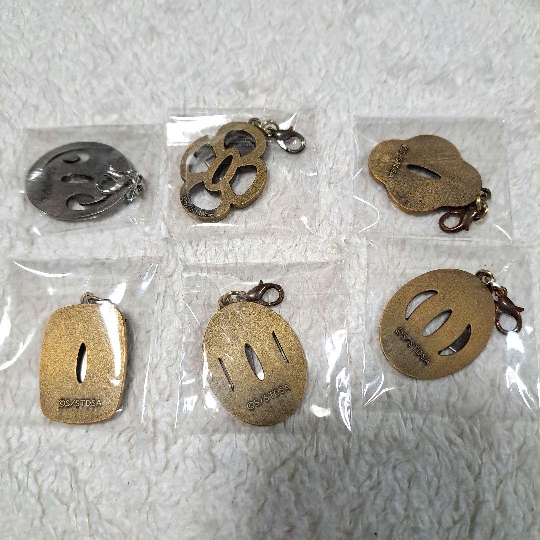 Amazon.co.jp: 銀魂 鍔モチーフチャームコレクション : ホビー