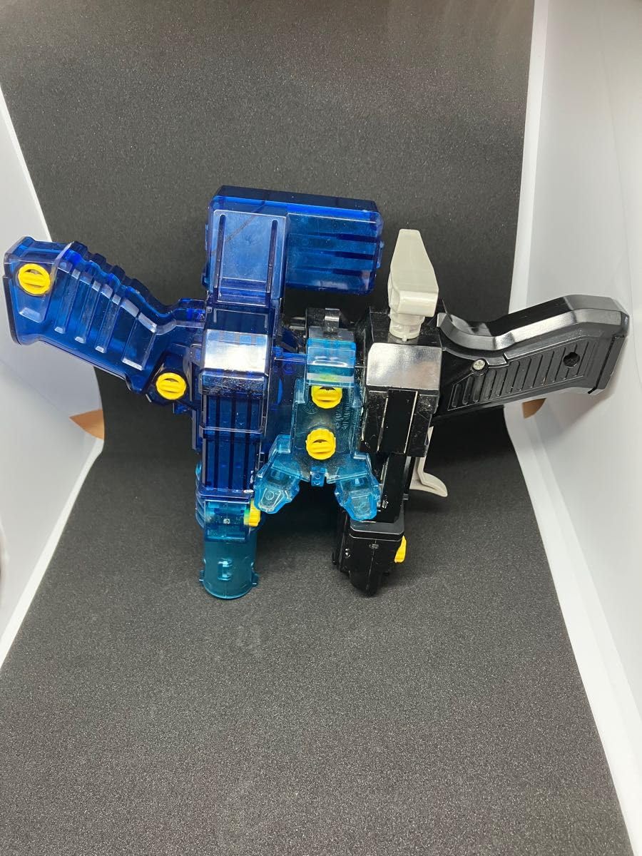 Amazon.co.jp: 限定品 ビーダマン ストライカージェミニ、ハンマー