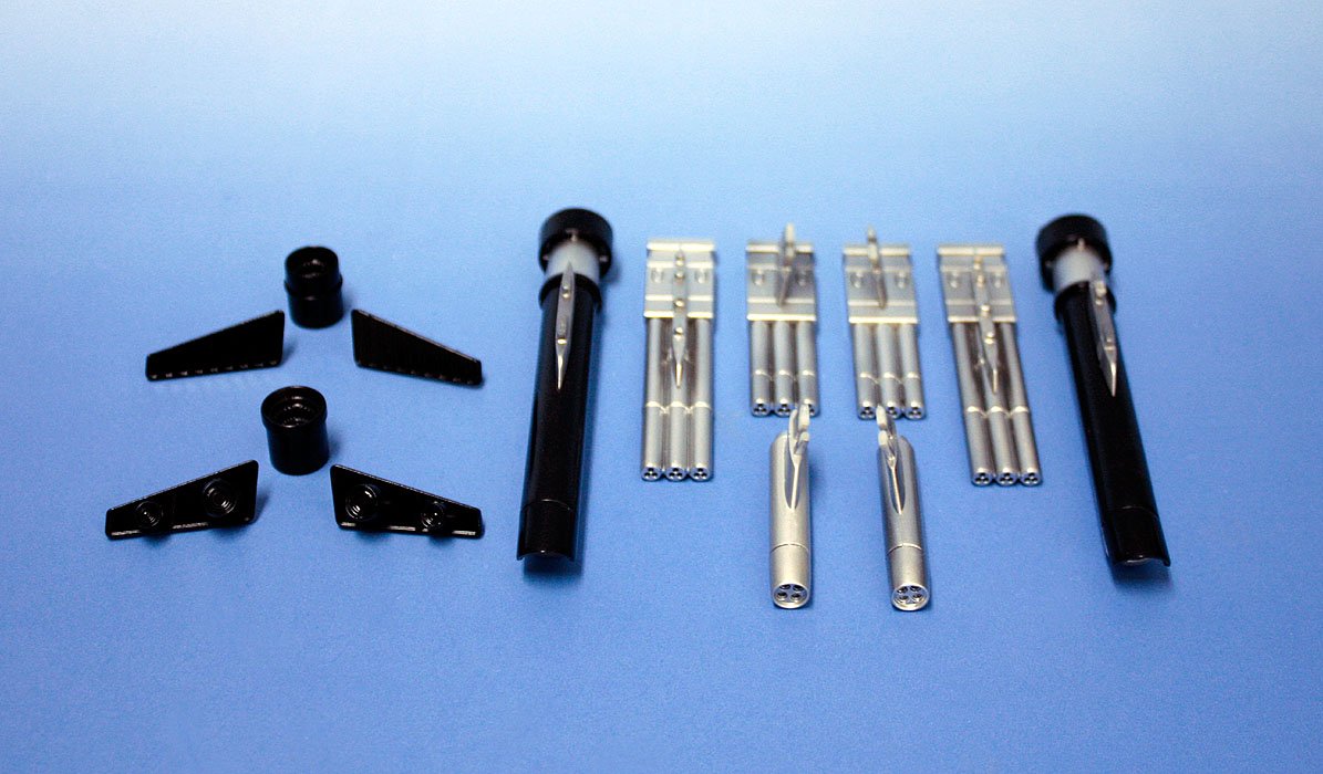 Amazon.co.jp: ウルトラセブン EX合金 ウルトラホーク1号 : おもちゃ