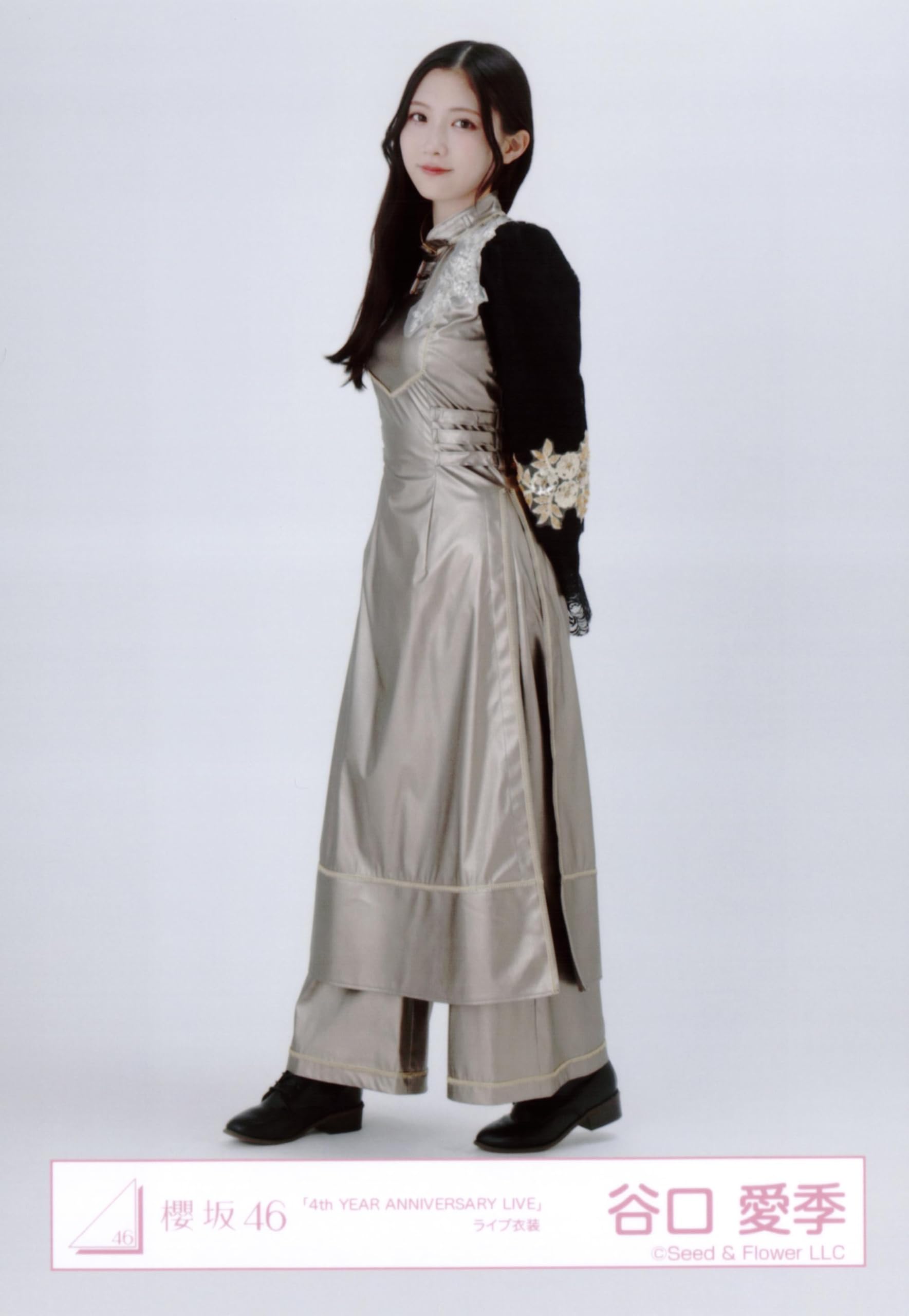 Amazon.co.jp: 櫻坂46 生写真 4th YEAR ANNIVERSARY LIVE ライブ衣装 4