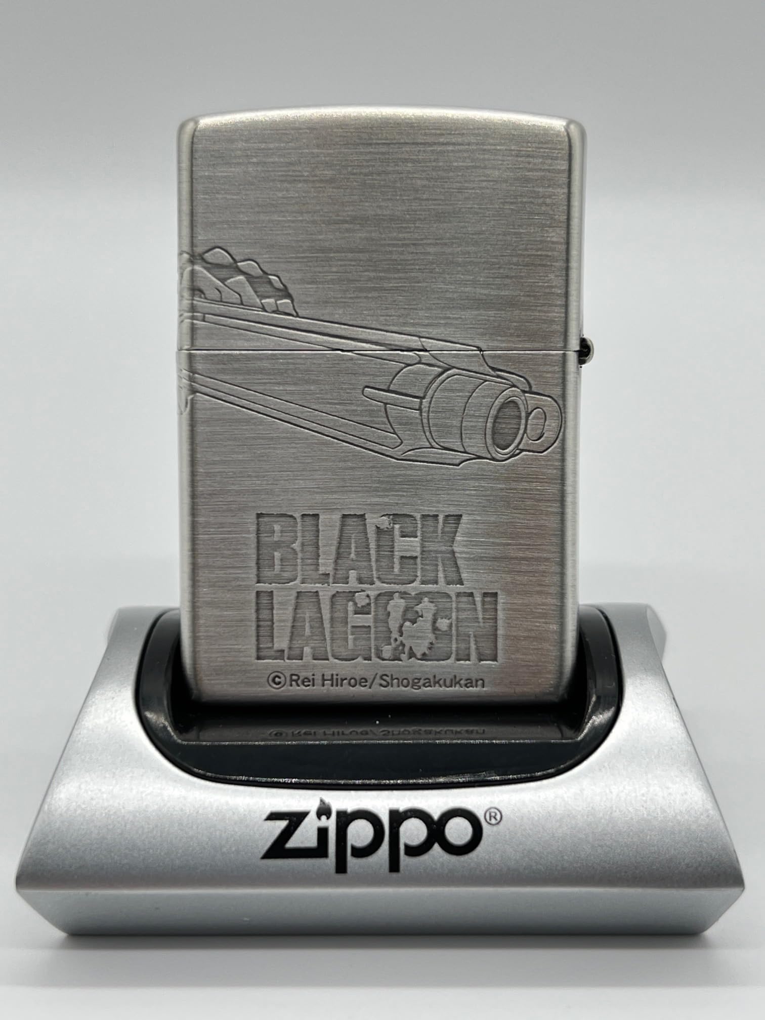 Amazon.co.jp: ブラックラグーン Zippo[レヴィ三面加工] : ファッション
