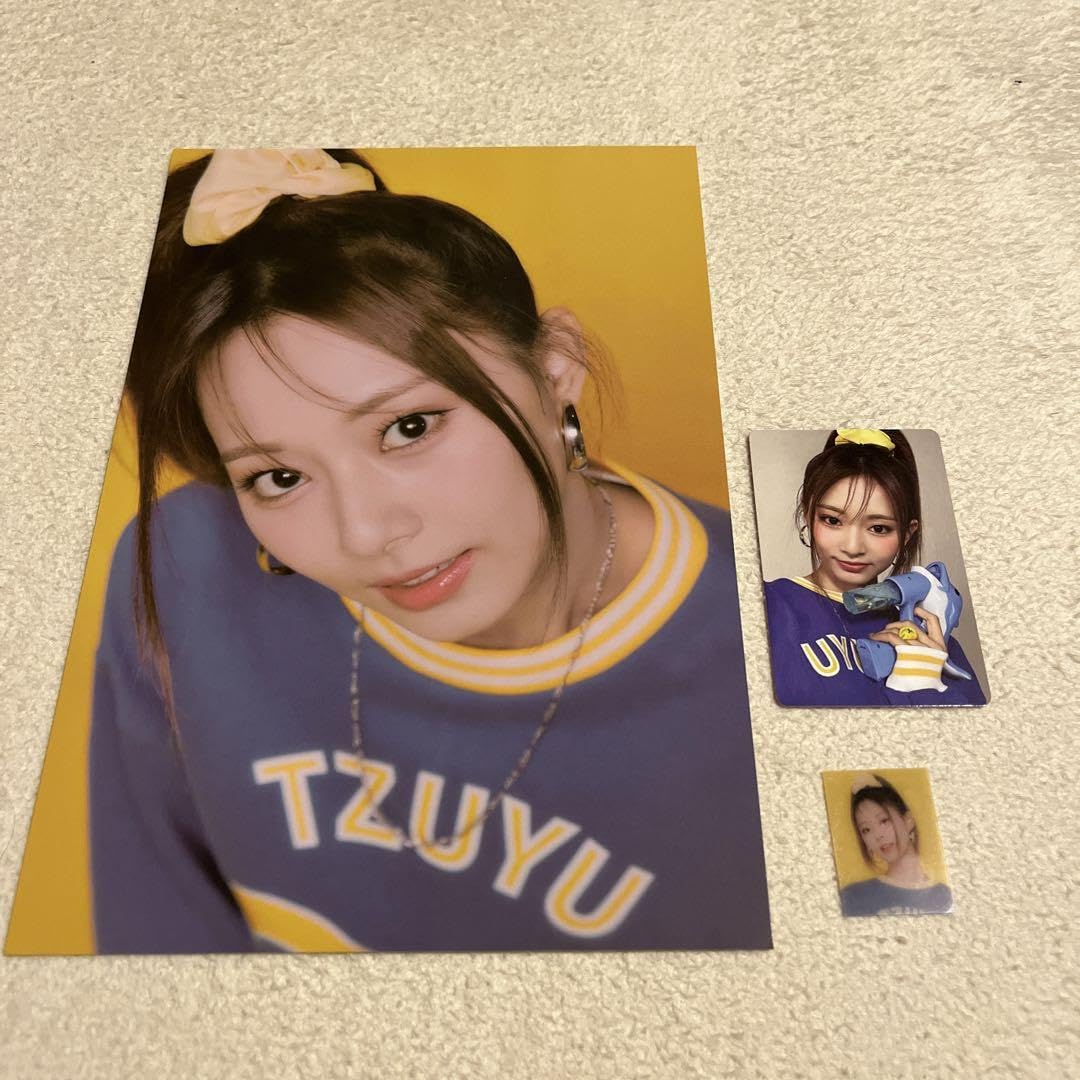 Amazon.co.jp: 限定TWICE once4期入会特典ツウィトレカポスター証明