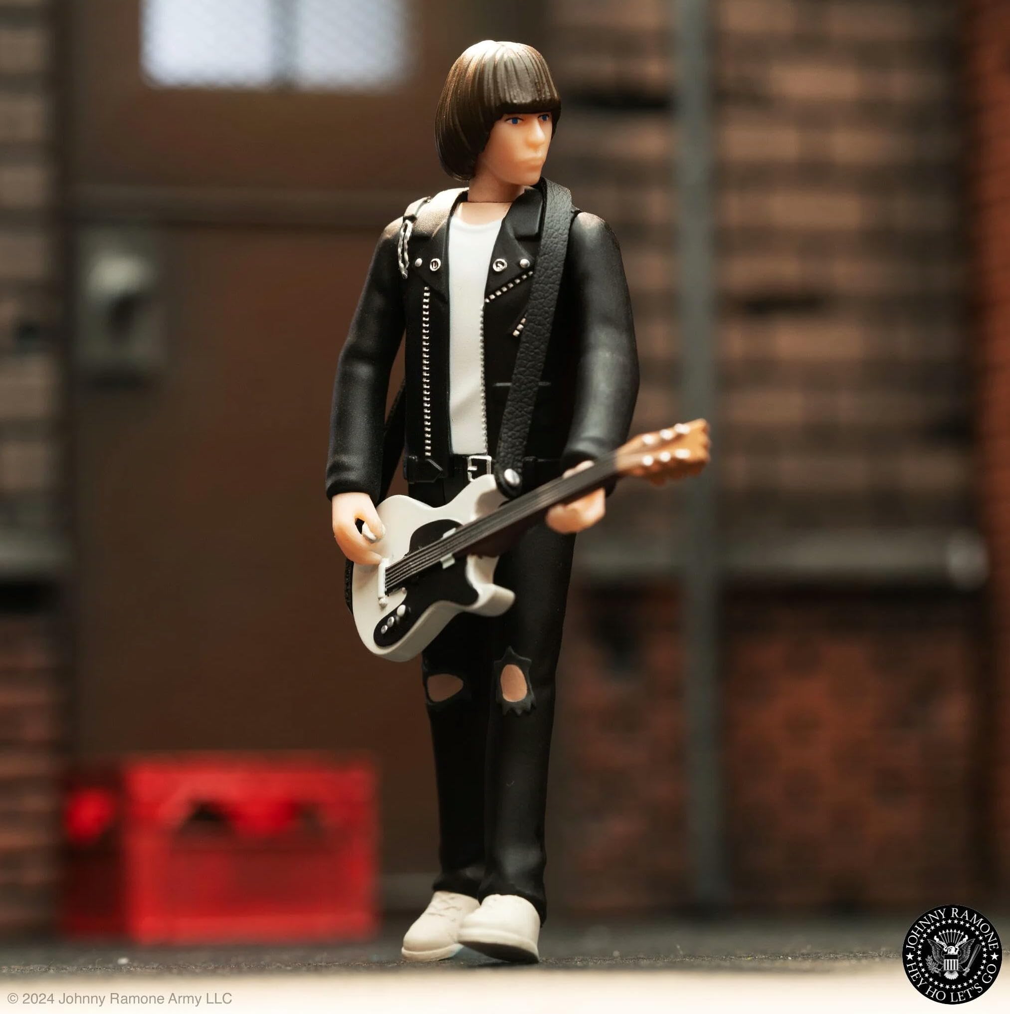 Amazon.co.jp: ジョニー ラモーン Re Action フィギュア Wave2 Johnny
