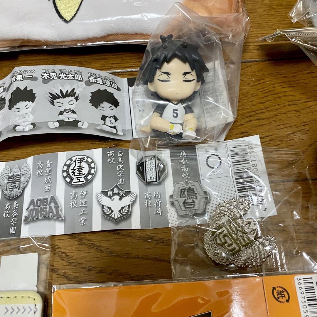Amazon.co.jp: ハイキュー?? 梟谷 赤葦京治 21点セット : ホーム＆キッチン