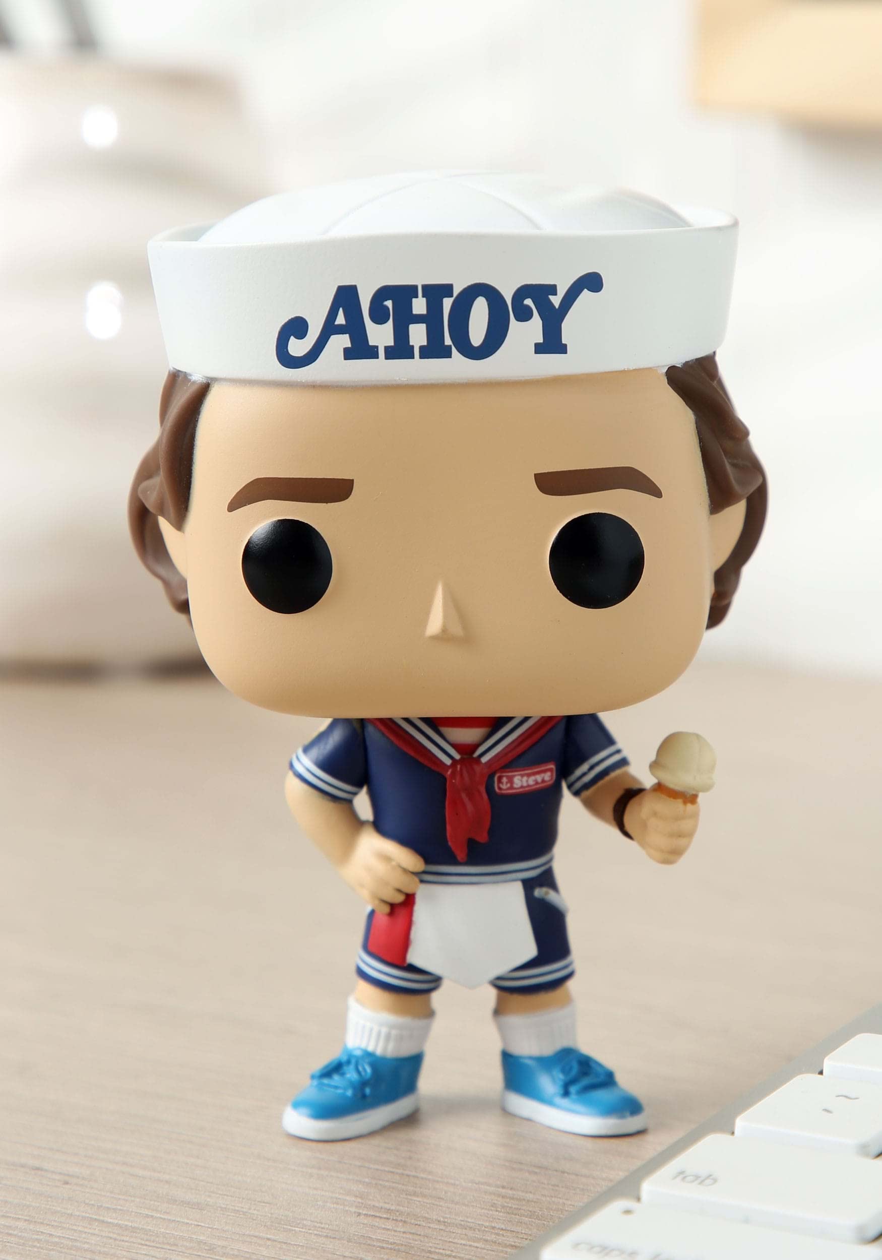 Amazon.co.jp: FUNKO POP! TELEVISION: Stranger Things - Steve w