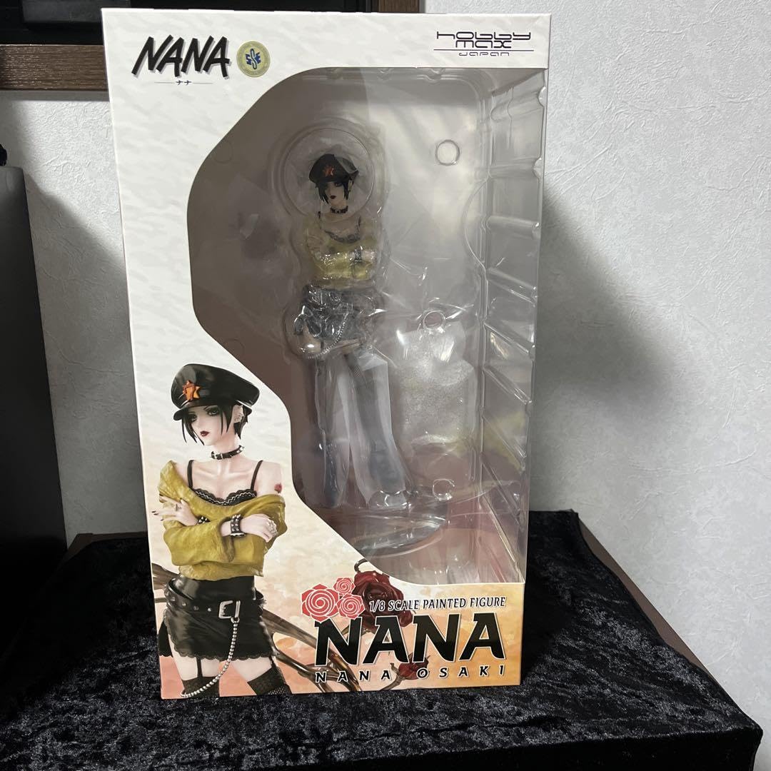 Amazon.co.jp: 大崎ナナ 1 8スケール フィギュア NANA 矢沢あい : おもちゃ