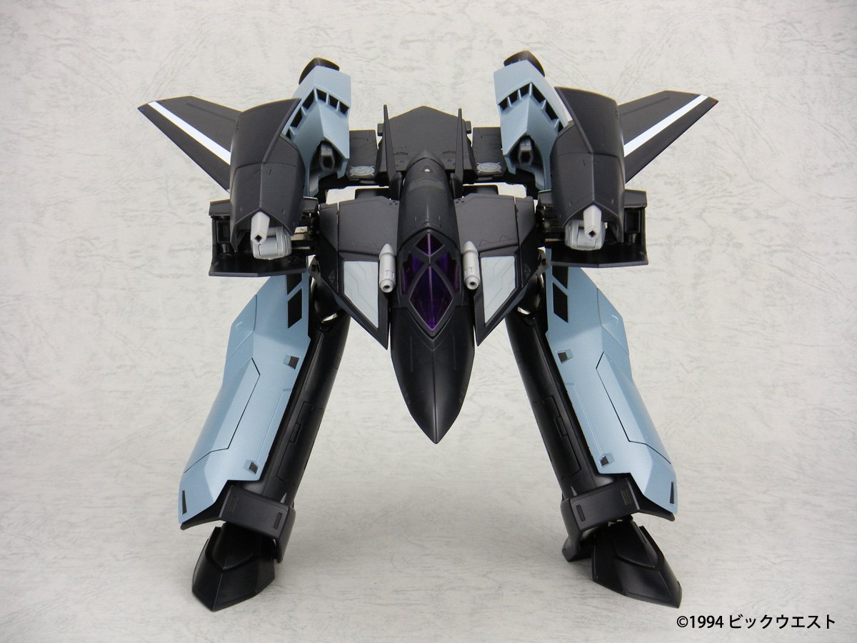 Amazon.co.jp: 1/60 完全変形 VF-17D with スーパーパック (塗装済み