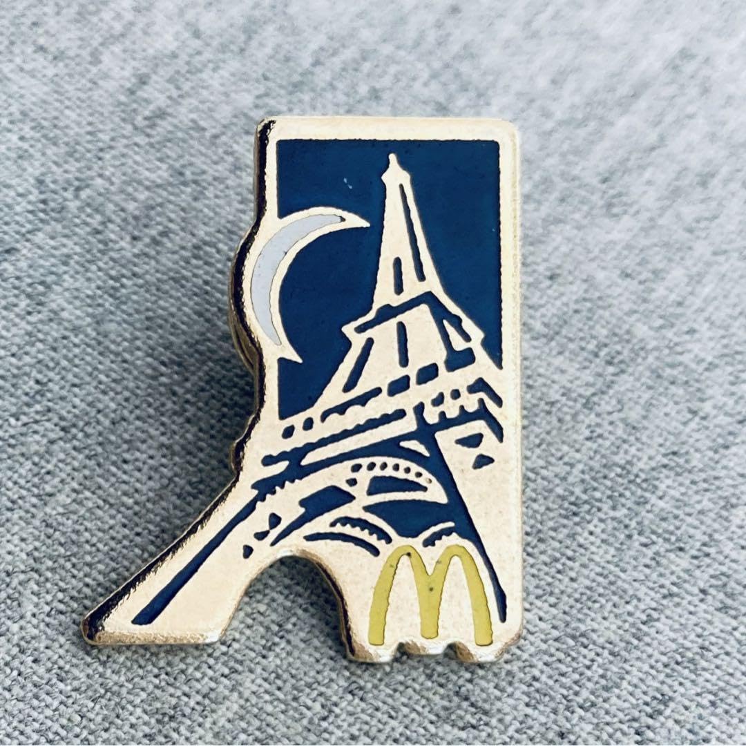 Amazon.co.jp: ピンバッジ 20681 マクドナルド エッフェル塔 三月