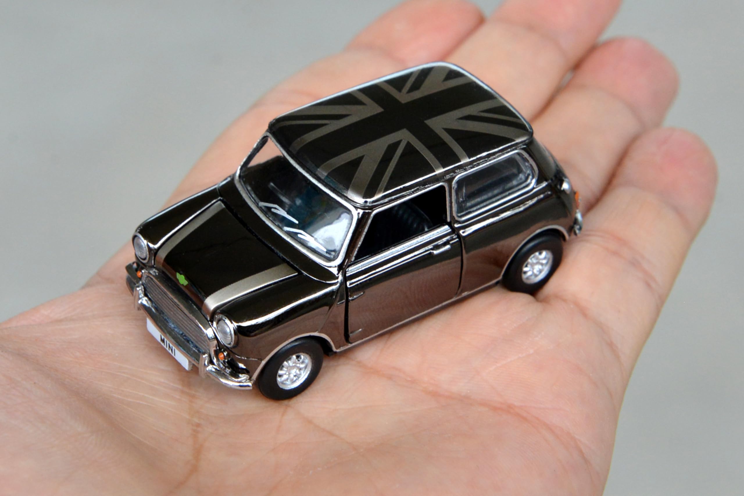 Amazon | Tiny City 1/50 ミニクーパー ユニオンジャック ルーフ