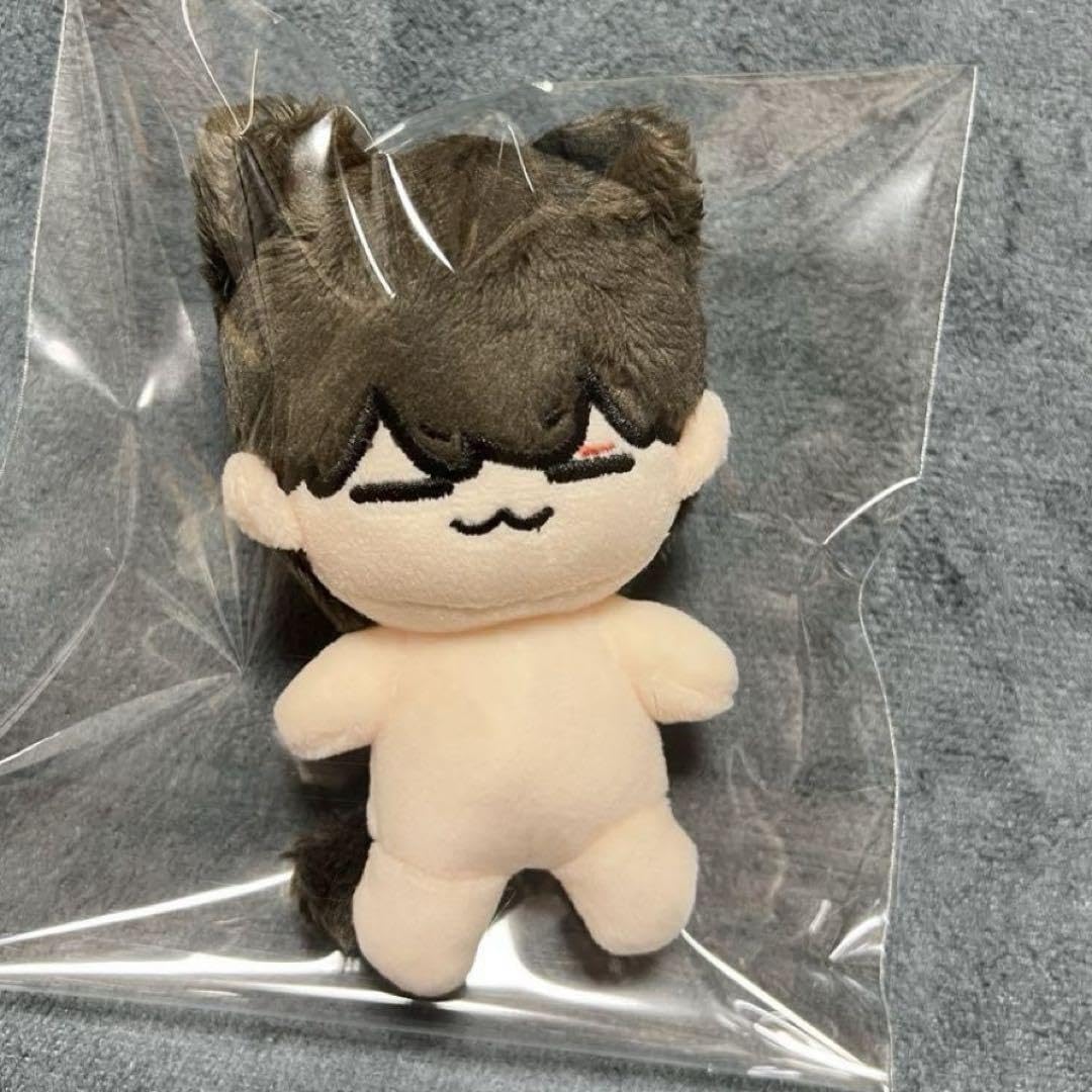 Amazon.co.jp: ユンギ ぬいぐるみ 10cm マスター BTS : おもちゃ