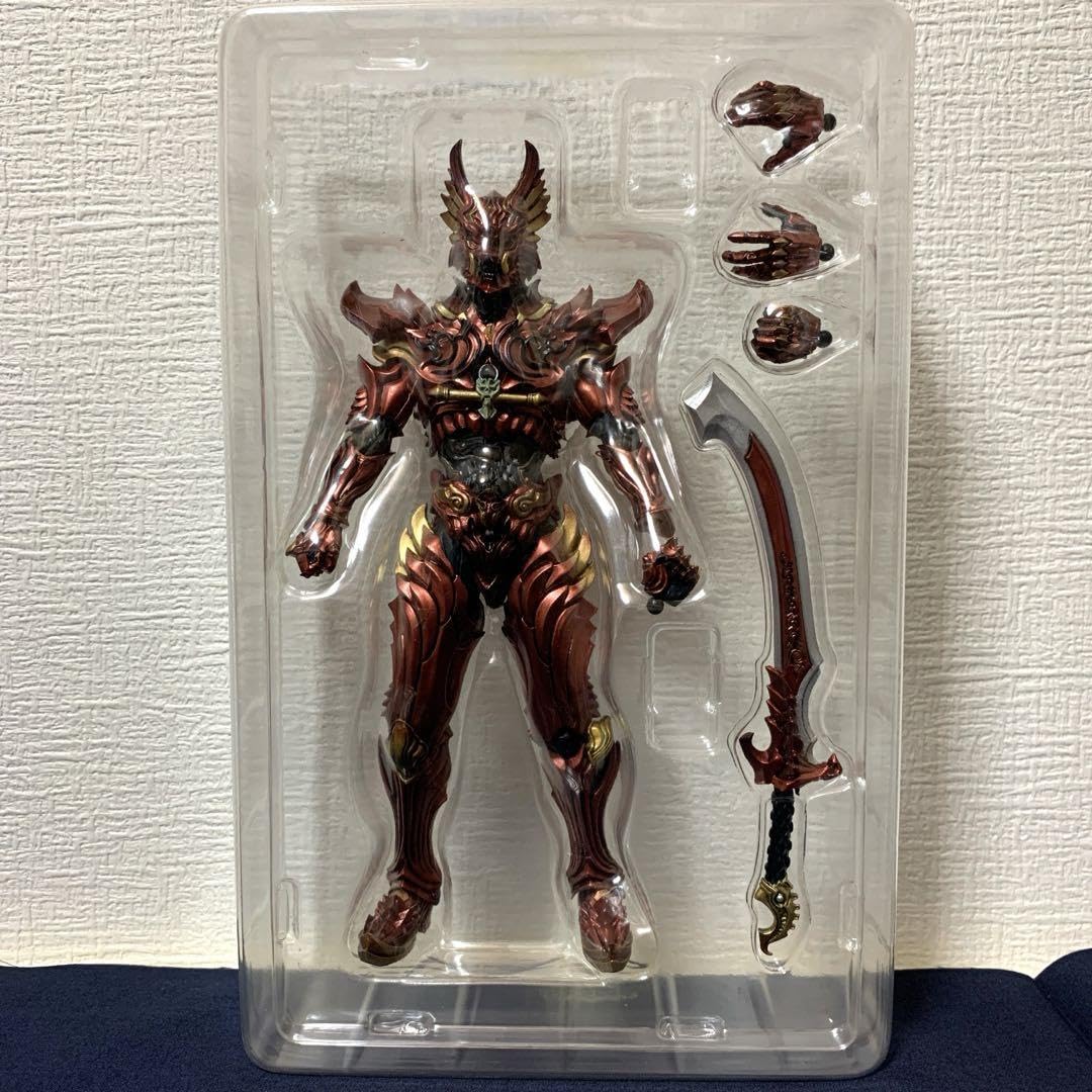 Amazon.co.jp: 牙狼〈GARO〉 魔戒可動 炎刃騎士 ゼン : Toys & Games