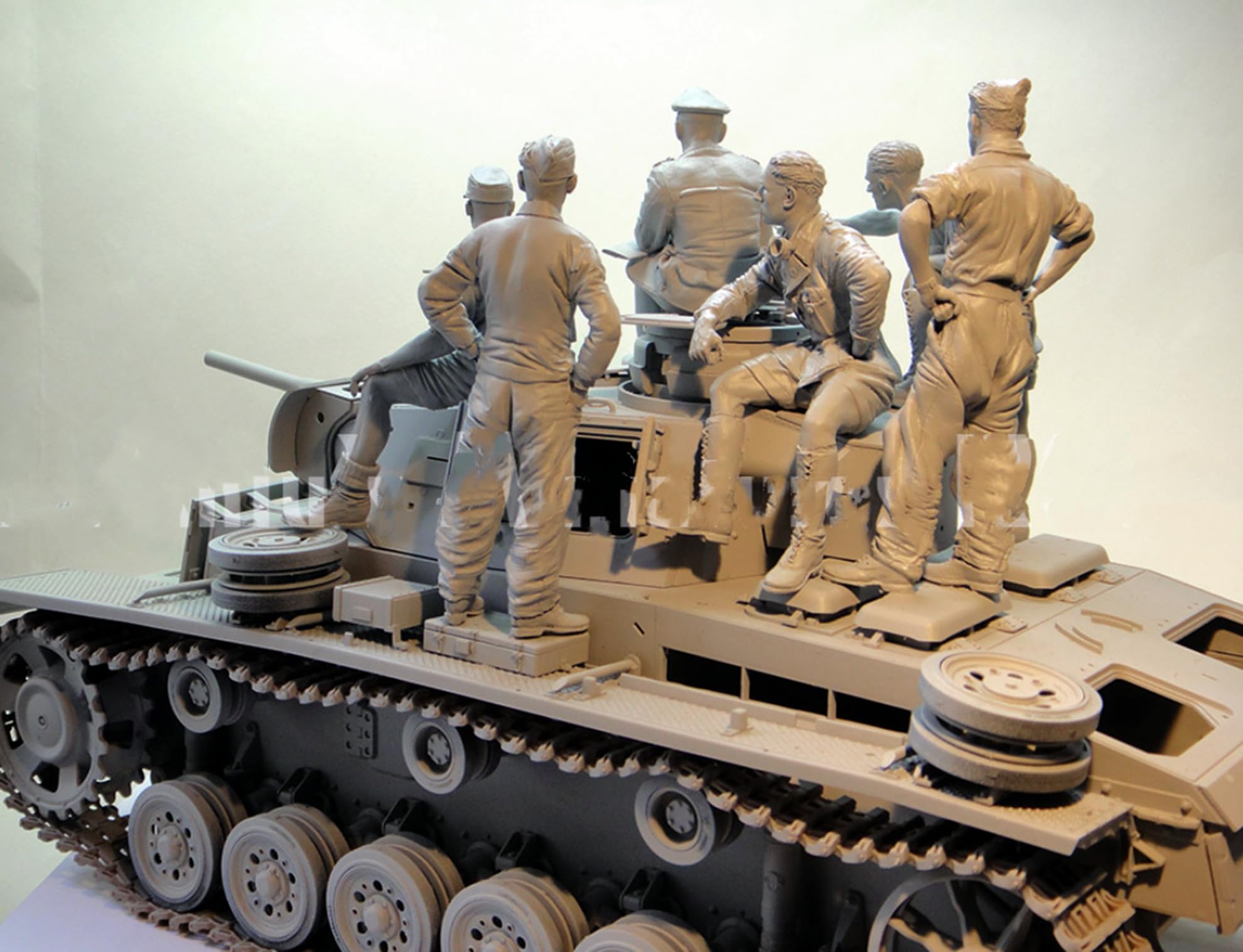 Amazon.co.jp: 1/16 WWII ドイツ戦車兵レジンフィギュアモデル（6人