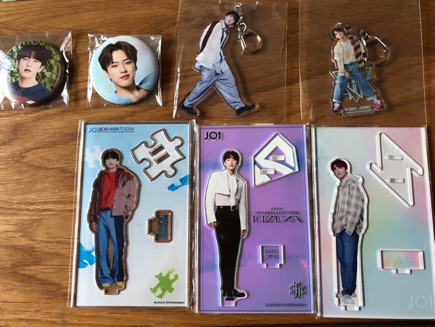 Amazon.co.jp: JO1 河野純喜 アクリルスタンド アクリルキーホルダー