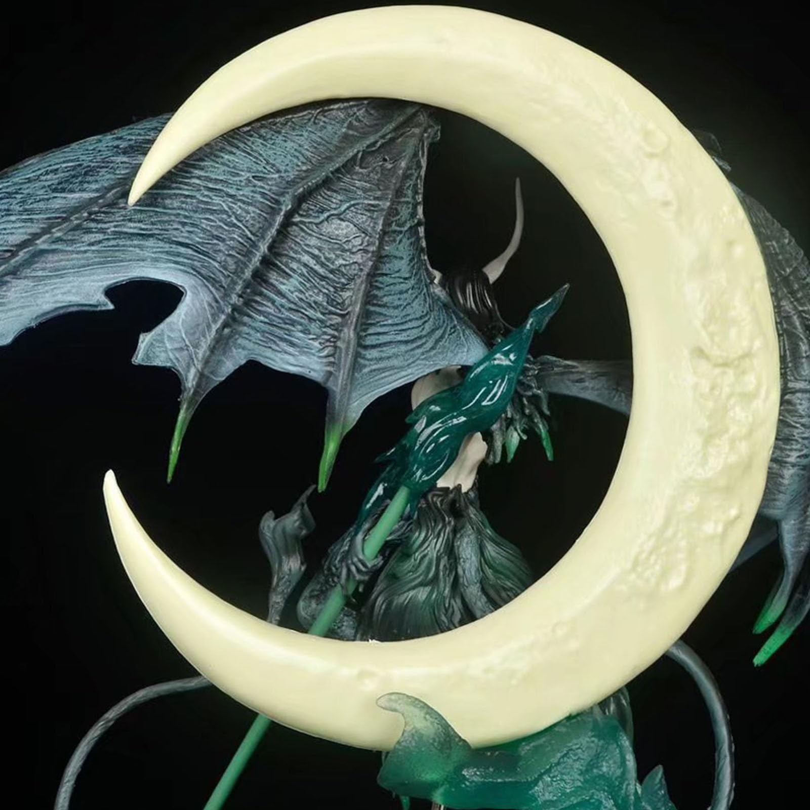 Amazon.co.jp: Heigguoj ブリーチ ウルキオラ シファー アクション