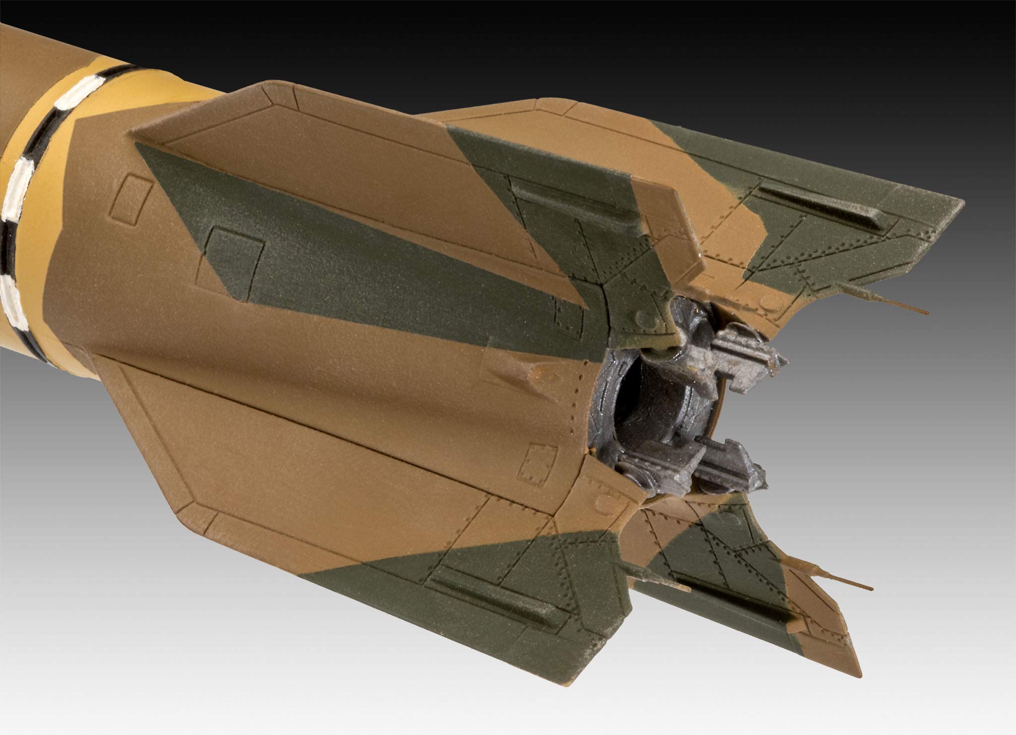 Amazon | ドイツレベル(Revell) 1/72 ドイツ軍 A4/V2 ロケット