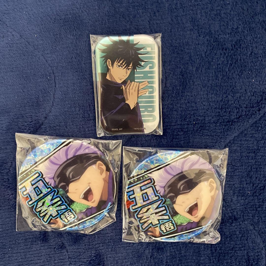 Amazon | 呪術廻戦 応援ホログラム缶バッジ 五条悟 スクエアメタリック