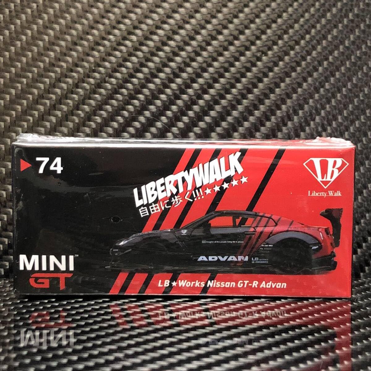 Amazon.co.jp: MINI GT 1/64 LB WORKS GT-R R35 TYPE2 Rear Wing ver3