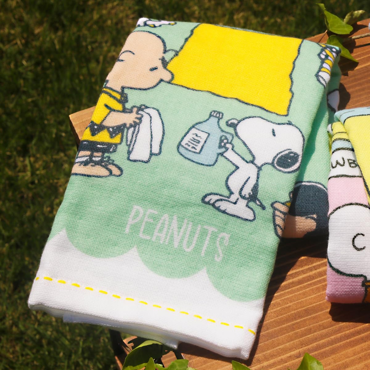 Amazon｜スヌーピー ふんわりガーゼタオル フェイスタオル 洗濯 西川