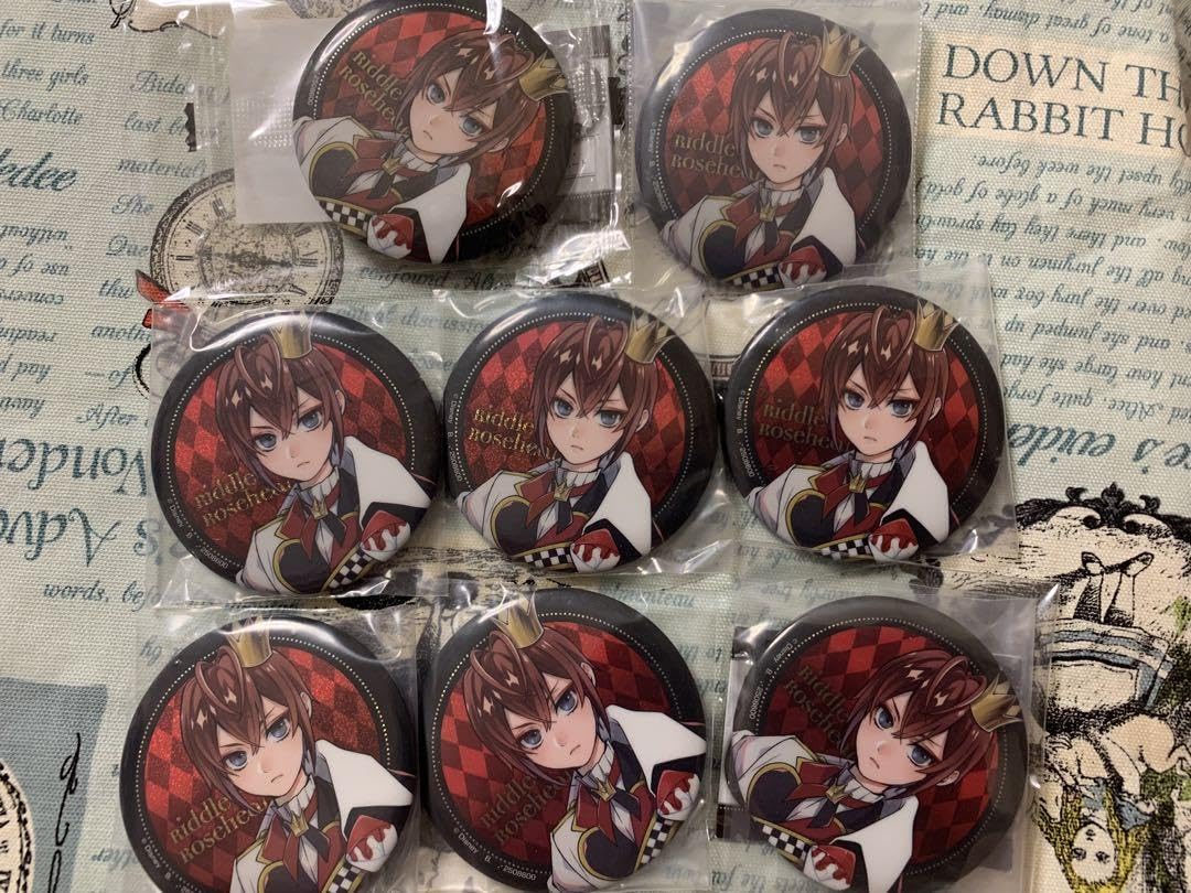 Amazon | ツイステ リドル 缶バッジ カプ缶 寮服 | バッジ | おもちゃ