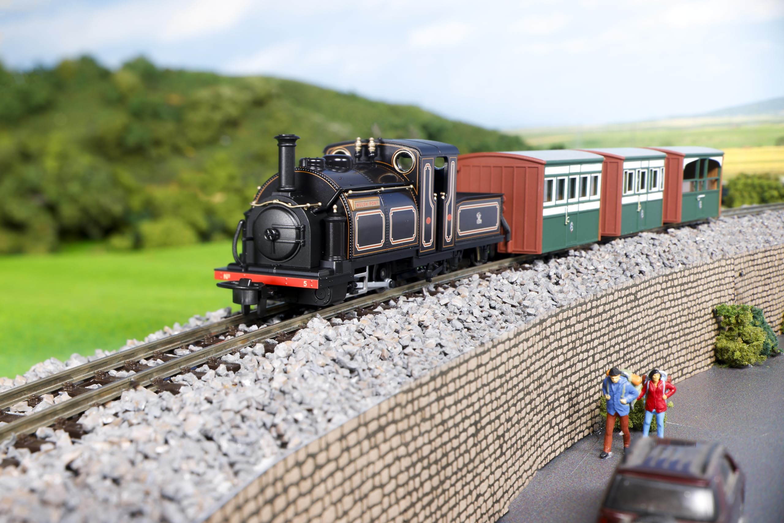 Amazon | KATO/PECO (OO-9) Large England Welsh Pony BROWN 51-251D