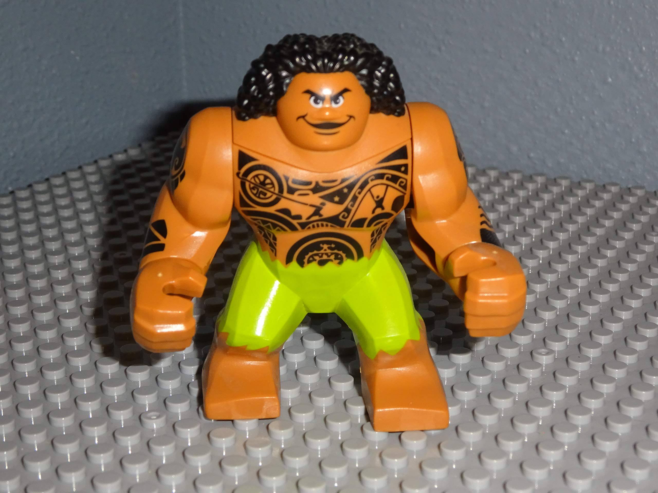 Amazon.co.jp: ディズニー正規品ビッグマウイミニフィギュア モアナ製